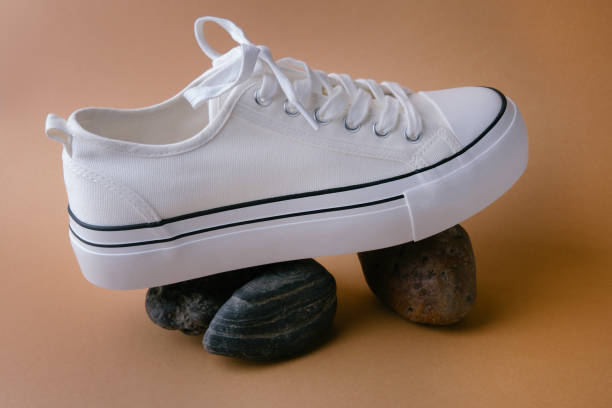 Lace Swaps That Transform Sneakers: Materials, Patterns, and Personality