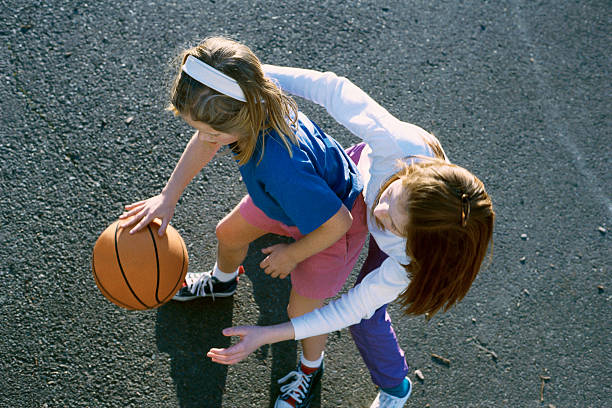 The Essential Performance Features of a Modern Basketball Sneaker
