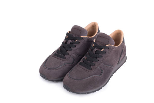 The Dark Horse: Why Brown Leather Sneakers Are the Smart Casual Essential You Need