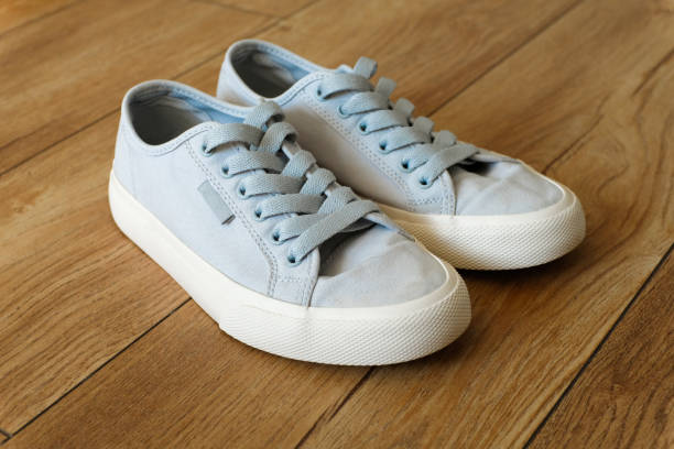 Color Theory in Lace Swaps: Transforming Sneaker Aesthetics with Purposeful Hues