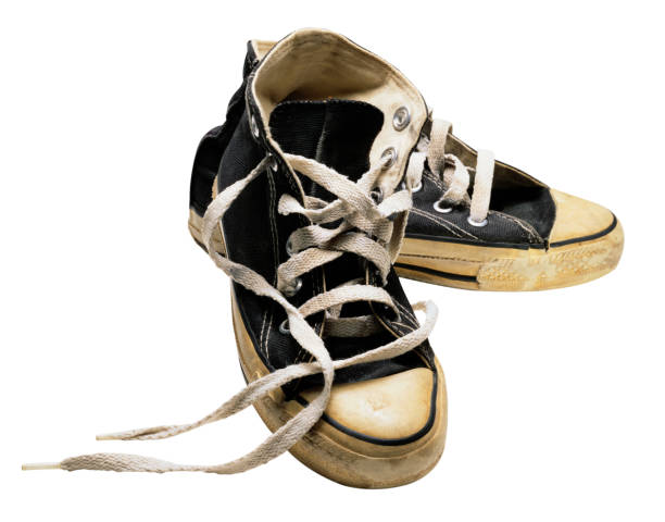 The Great Cushioning Divide: How Air, Boost, React, and Foam Shape Modern Sneaker Performance