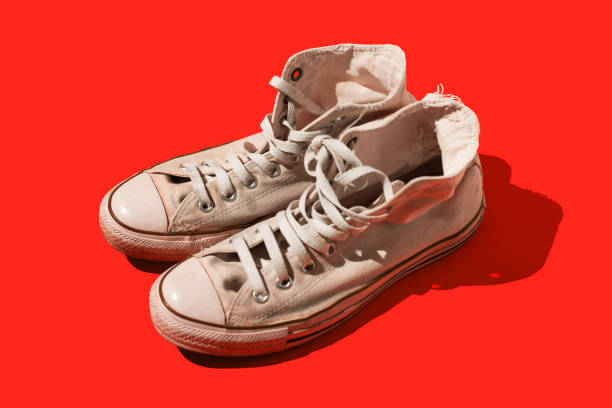 The Hidden Enemy: Understanding Toe Creases and How Walking Mechanics Influence Sneaker Damage