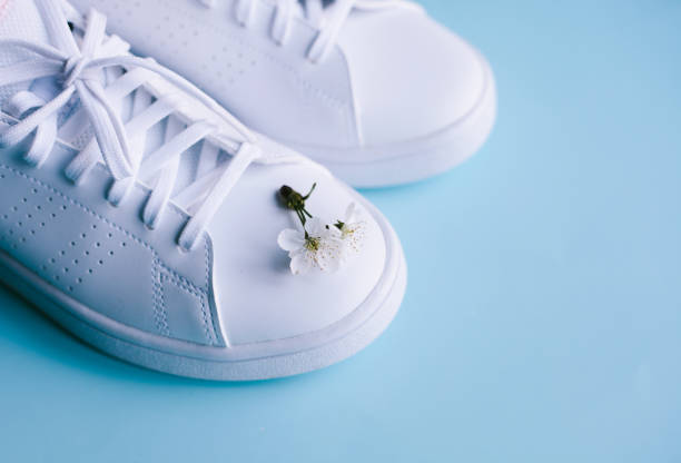 The Art of Subtraction: Why Minimalist Sneakers Speak Louder in a Maximalist World