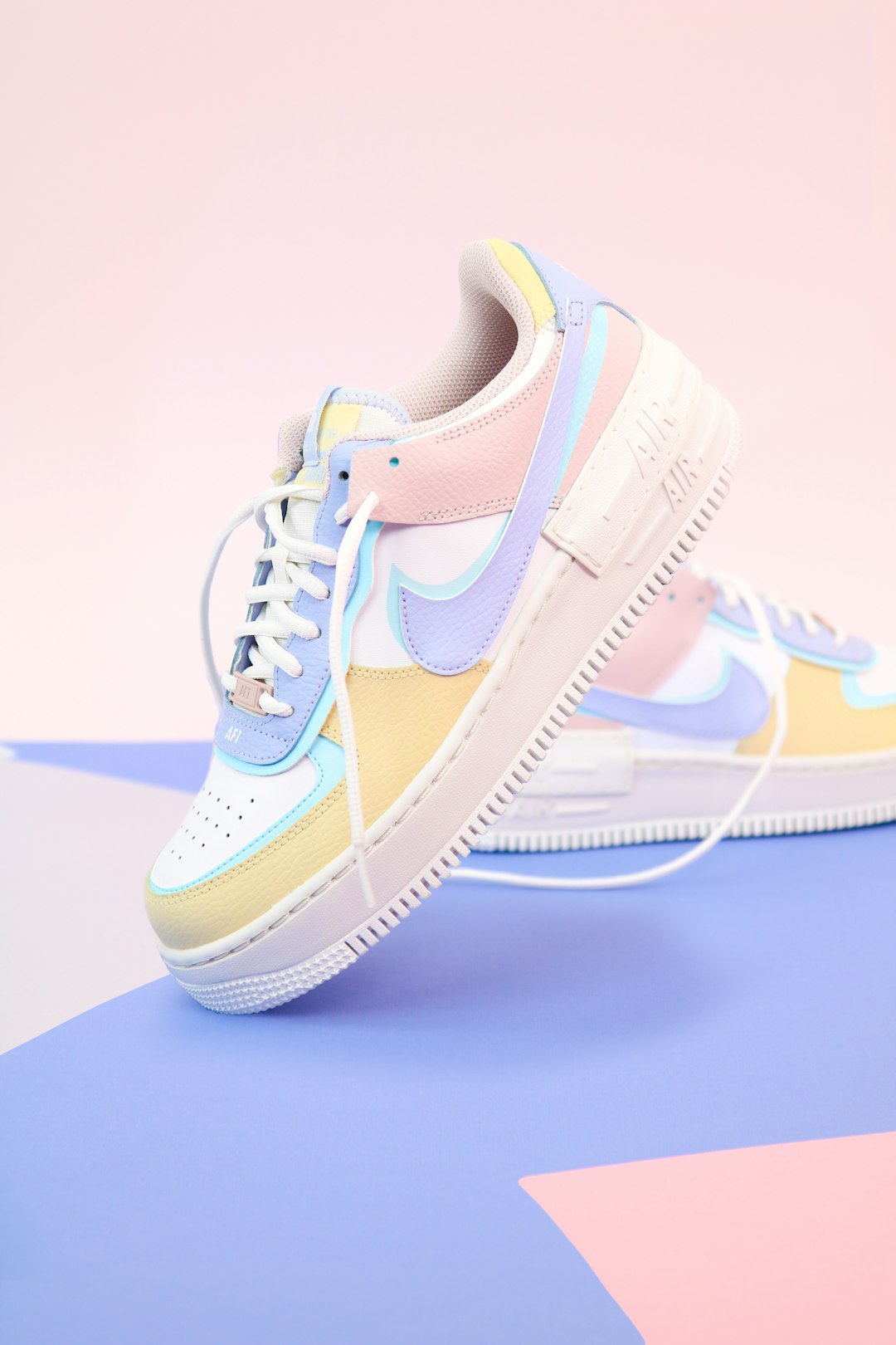 The Art of Patina: How Leather Sneakers Develop Character Over Time